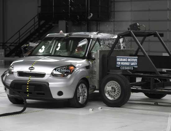 kia soul crashtest IIHS