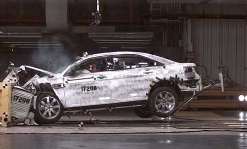 ford taurus crashtest IIHS