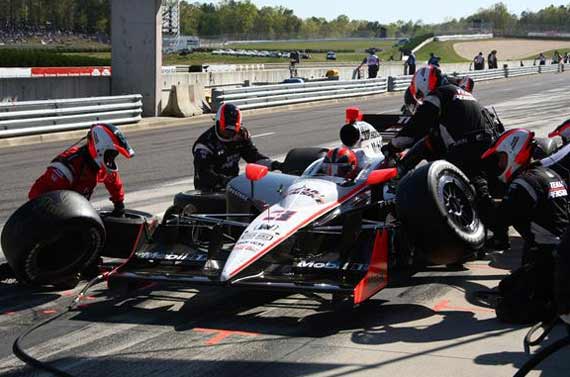 indy 2010 barber alabama helio castroneves pit stop