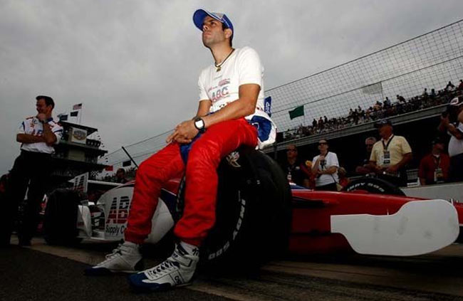 vitor meira indy 500 2011