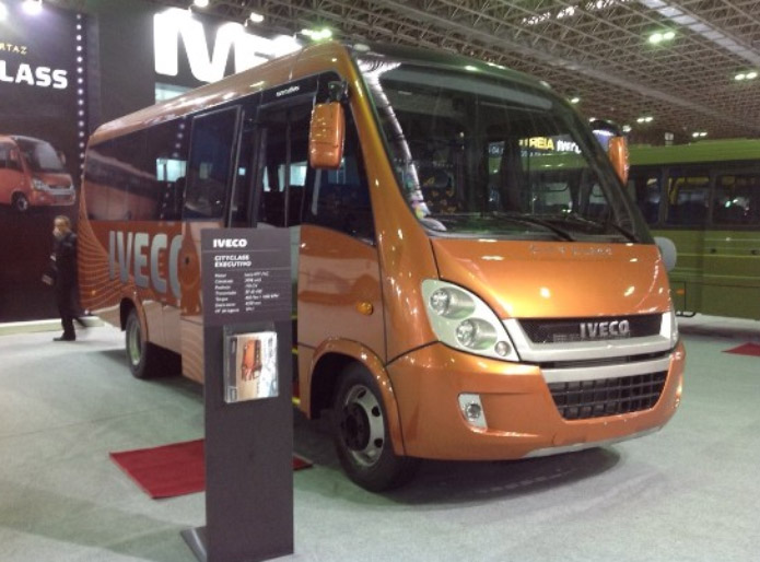 novo iveco cityclass executivo / fretamento