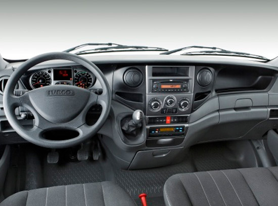 interior painel novo iveco daily