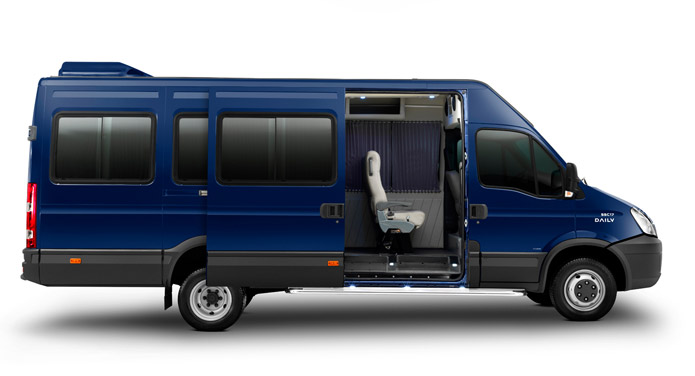 iveco daily minibus