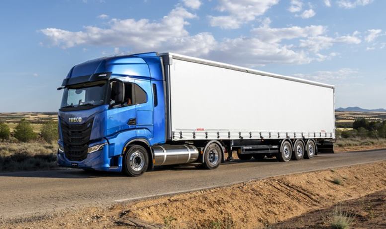 novo iveco s-way 2023