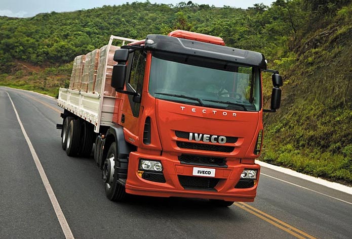 iveco tector