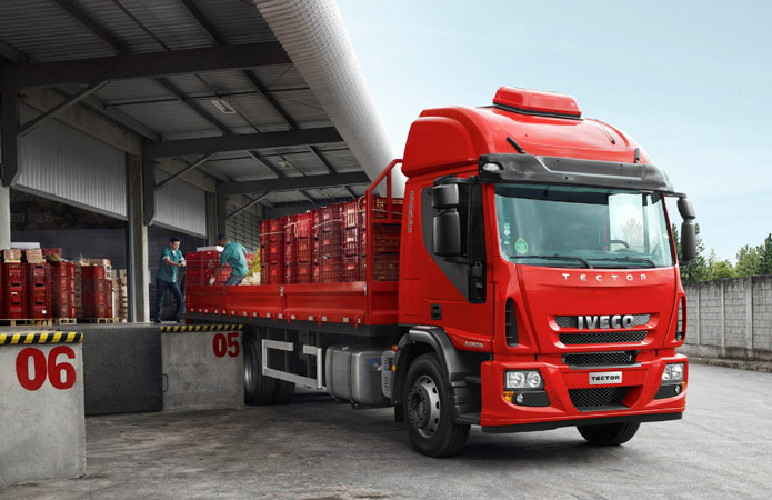 novo iveco tector