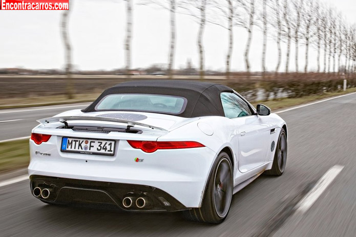 jaguar f-type v8