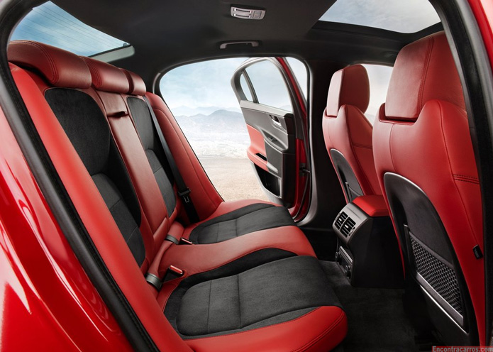 jaguar xe s interior banco traseiro rear seat