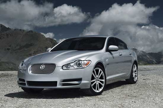 jaguar xf 2010