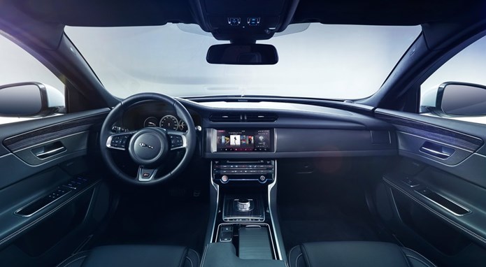 jaguar xf 2016 interior