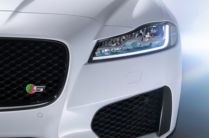 jaguar xf 2016