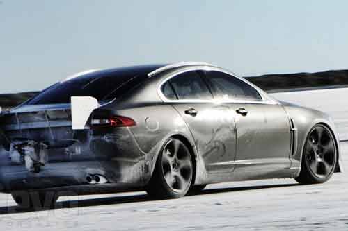 jaguar xfr on desert