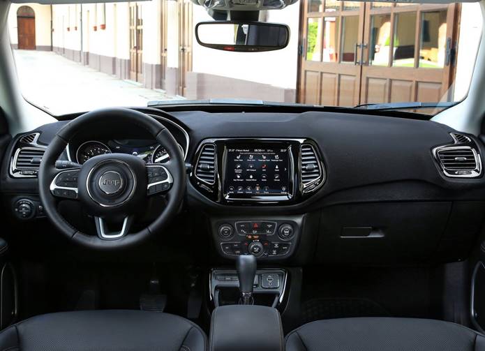 jeep compass 2021 interior