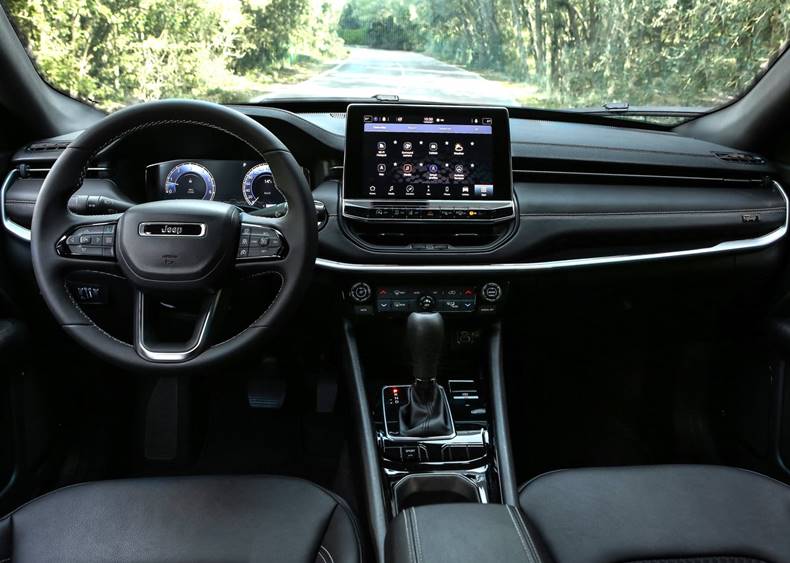 jeep compass 2022 interior