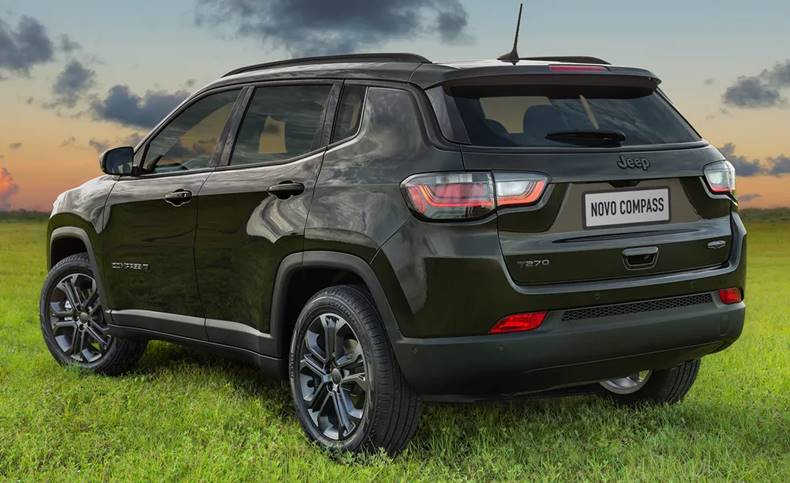 jeep compass 2022 traseira