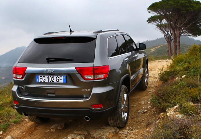 jeep grand cherokee 2012 traseira