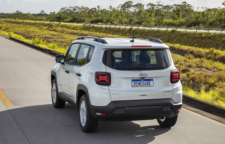 jeep renegade 2023 sport traseira