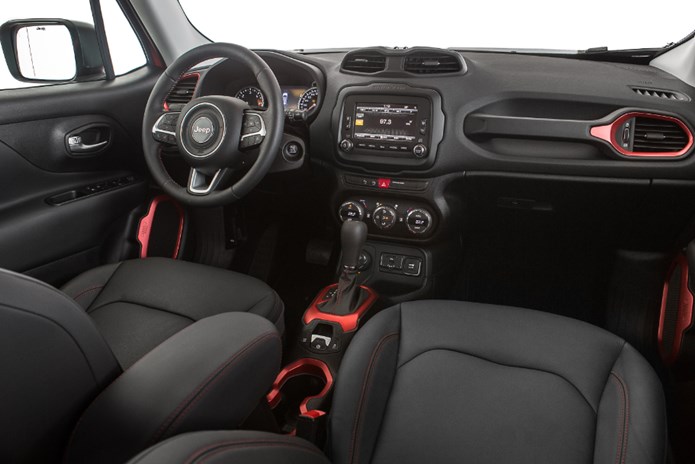 jeep renegade trailhawk interior painel