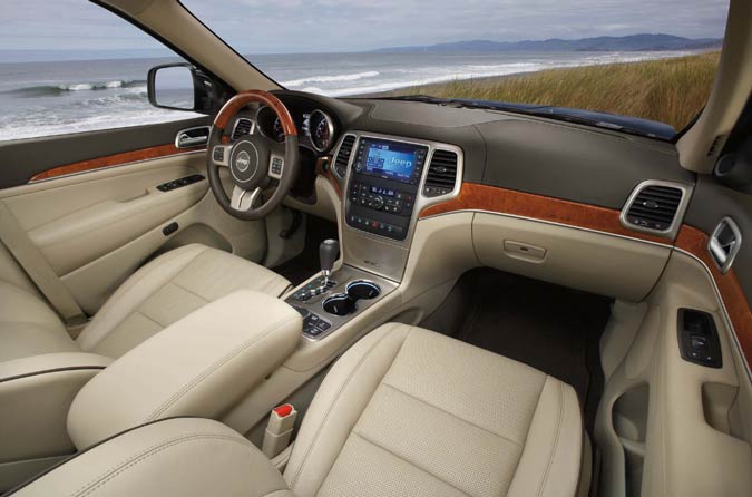 novo jeep grand cherokee 2011 interior