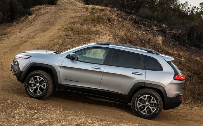 novo jeep cherokee 2015