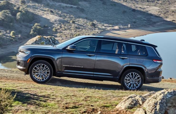 Novo Jeep Grand Cherokee 2022 Maior, mais luxuoso e