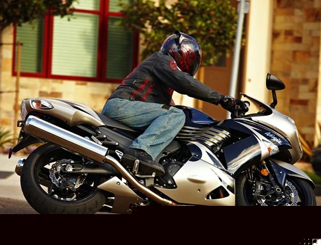 kawasaki ninja zx 14 2010 traseira