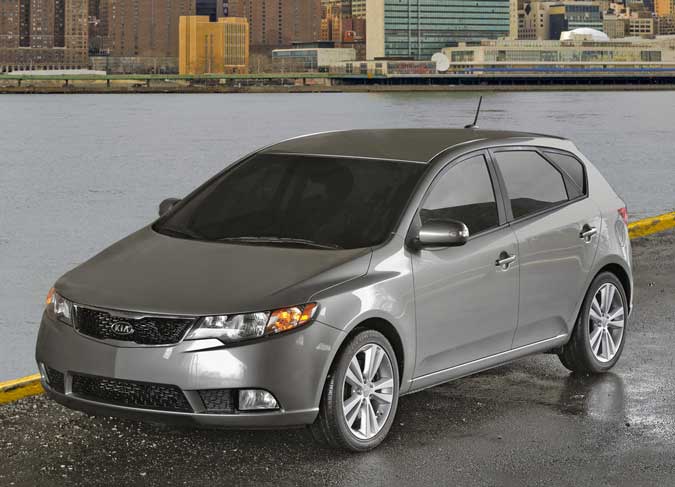 kia cerato hatch