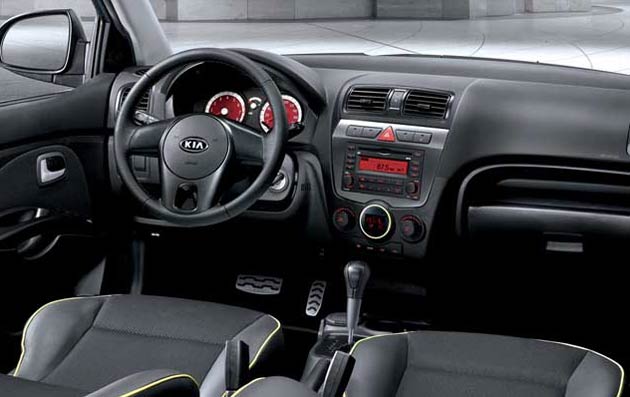 interior kia picanto 2011