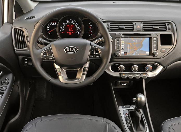 novo kia rio 2012 interior painel