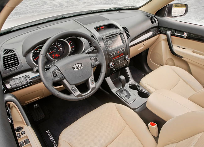 interior kia sorento 2013