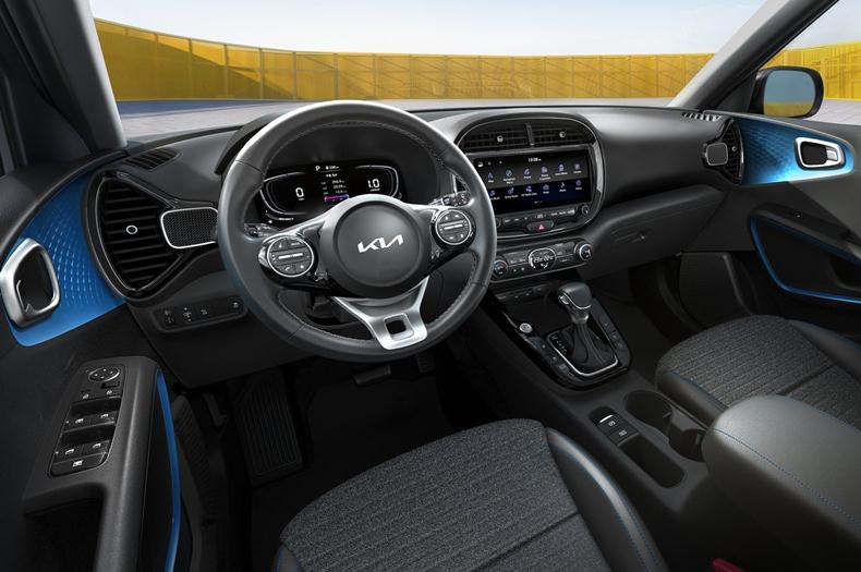 kia soul 2023 interior