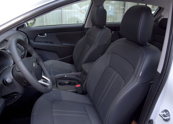 kia sportage interior