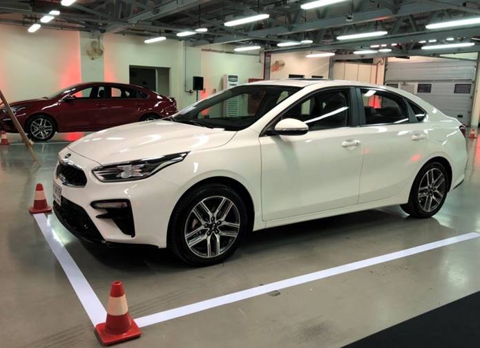 novo kia cerato 2020