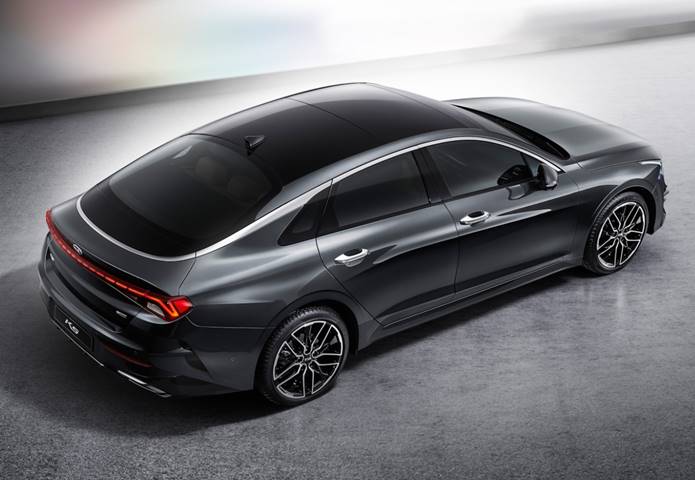 novo kia optima 2021