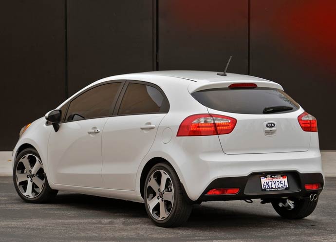 novo kia rio 2012