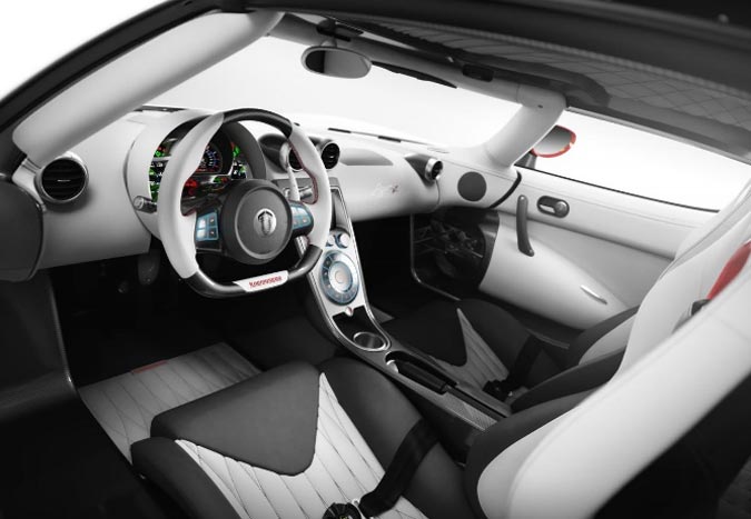 koenigsegg agera r interior