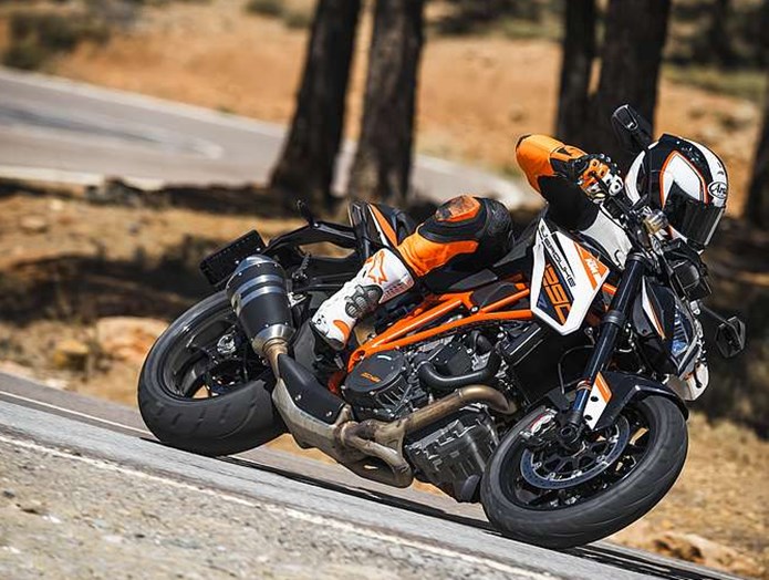 ktm 1290 super duke r