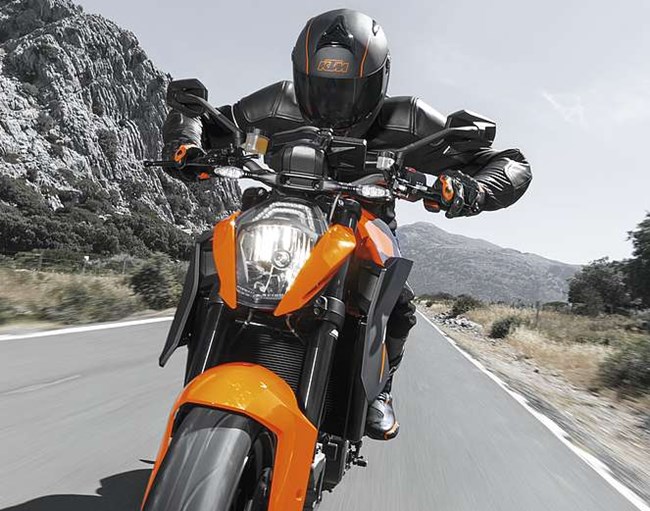 ktm 1290 super duke r