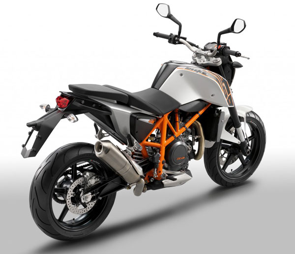 ktm duke 690