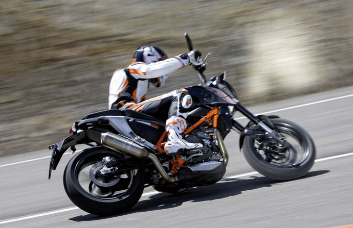 ktm duke 690 2012