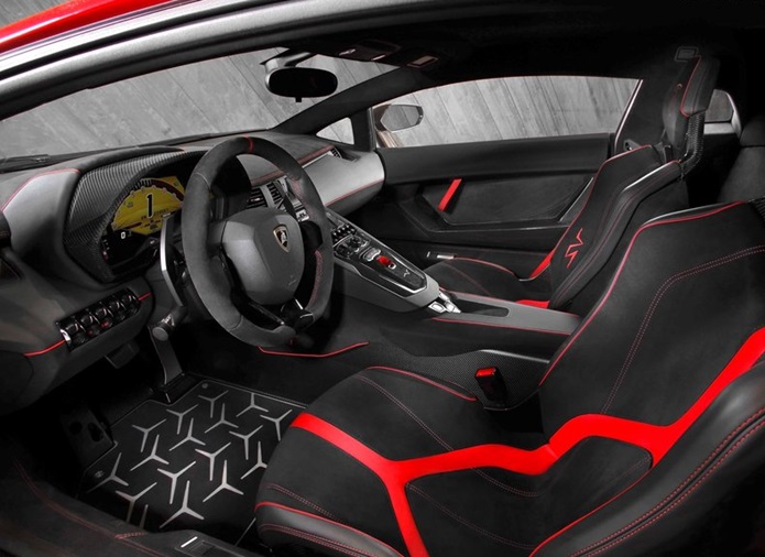 lamborghini aventador lp750-4 sv interior