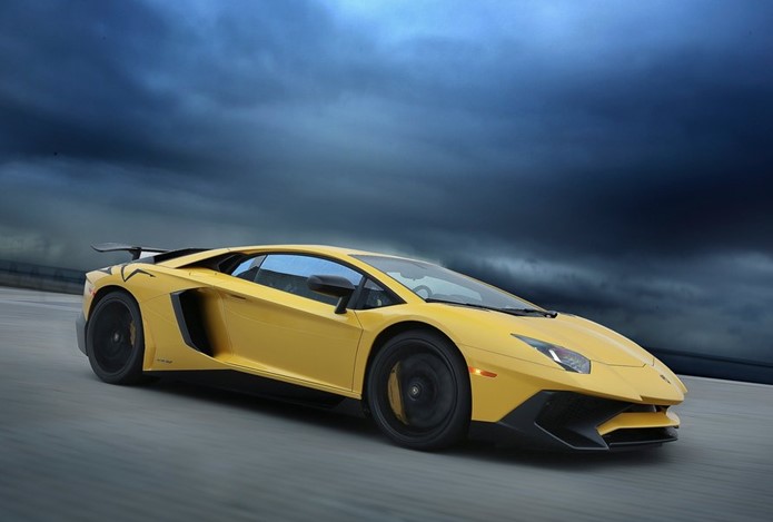 lamborghini aventador lp750-4 super veloce