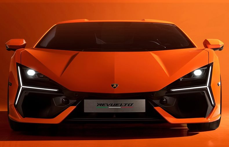 lamborghini revuelto