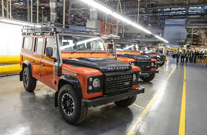 land rover defender 2015