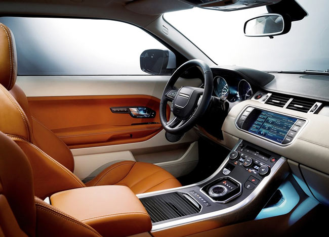 interior range rover evoque