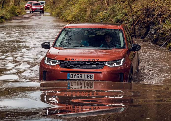 novo land rover discovery sport 2020