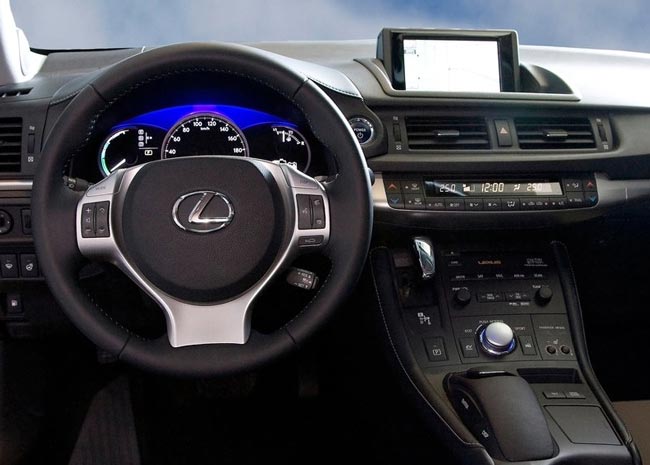 interior dashboard lexus ct 200h