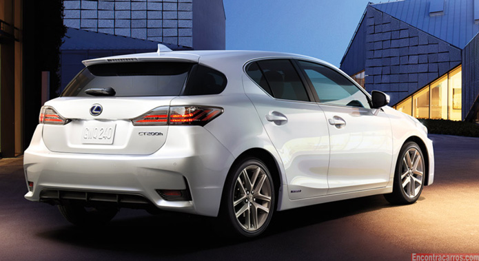 lexus ct 200h 2014