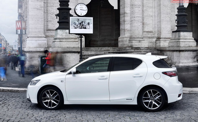 lexus ct 200h 2014