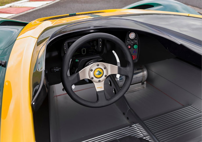 lotus 3 eleven interiro